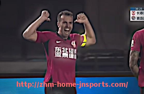 江南综合体育-世俱杯奖杯外观演变史及设计理念变迁探讨