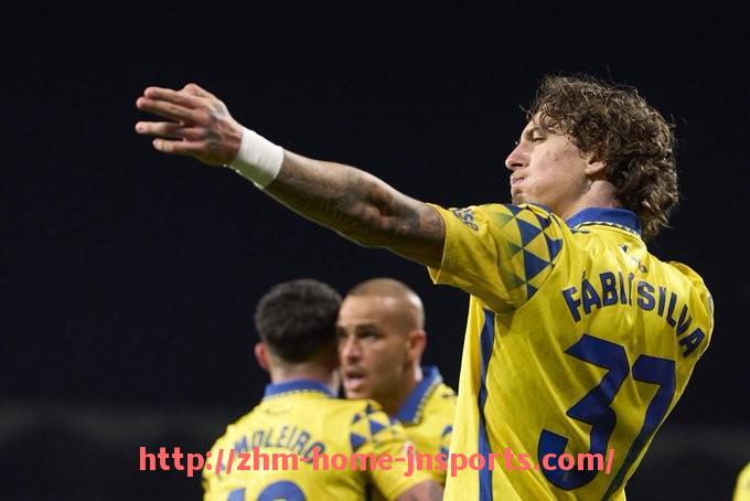 江南综合体育-火箭队与爵士队直播比赛的完整赛事信息